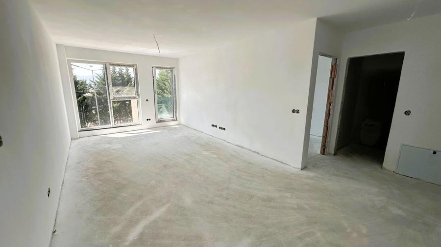 Apartament cu 3 camere în Turnișor