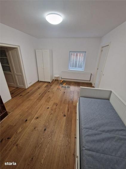 Casă cu 3 camere în Moșnița Nouă