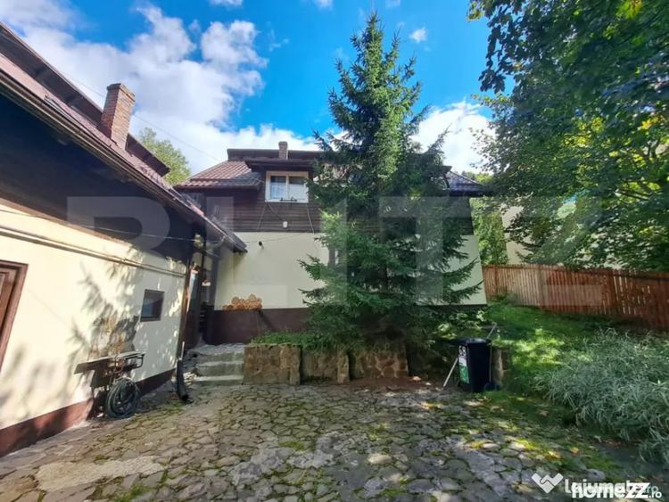 Casă cu 4 camere cu Teren 1209 Mp în Moieciu
