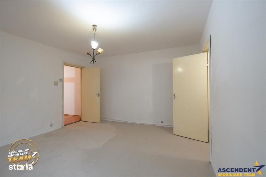 Apartament cu 2 camere decomandat în Central