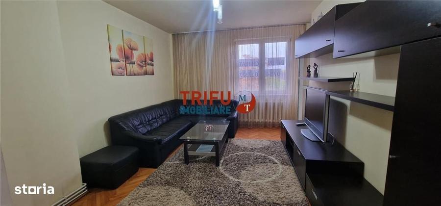 Apartament cu 4 camere decomandat în Central
