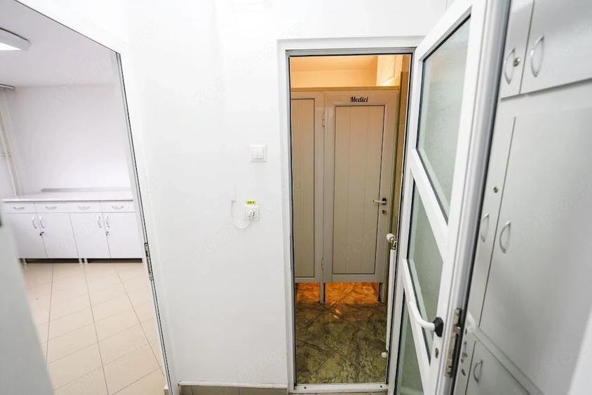 Spațiu comercial, de 55.78 mp, în Sărari