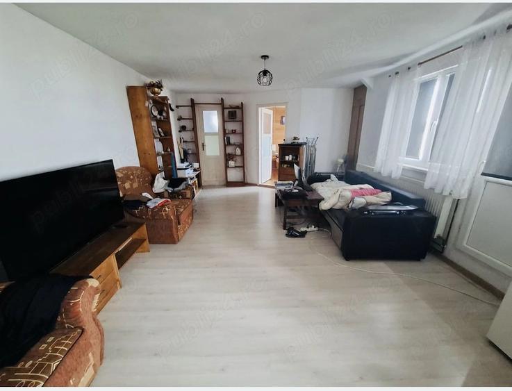 Apartament cu 2 camere semidecomandat în Terezian