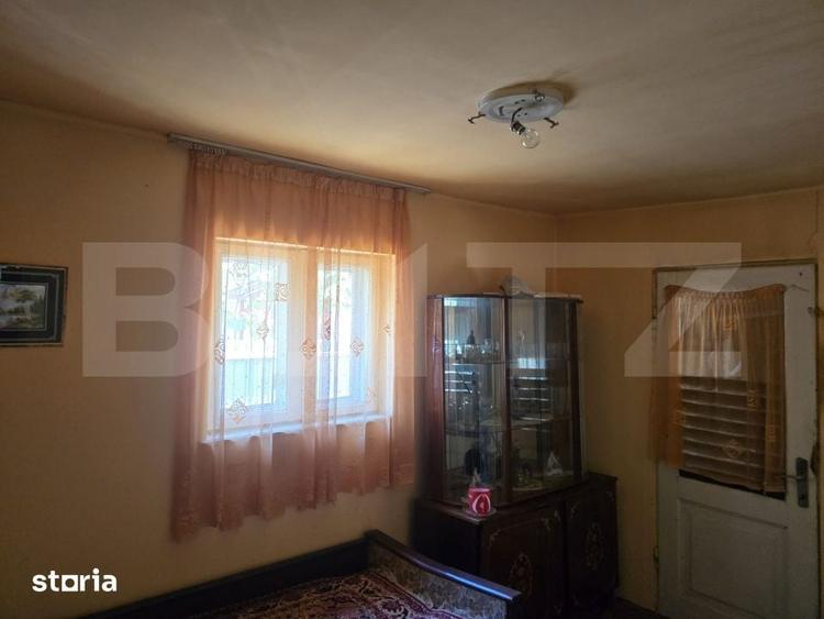 Casă cu 3 camere cu Teren 1100 Mp în Central