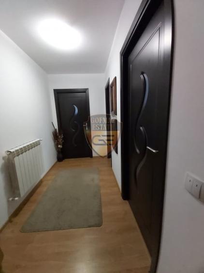 Casă individuală cu 4 camere cu Canalizare în Nord