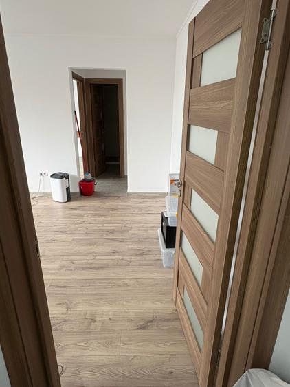 Apartament cu 2 camere semidecomandat în Școlilor