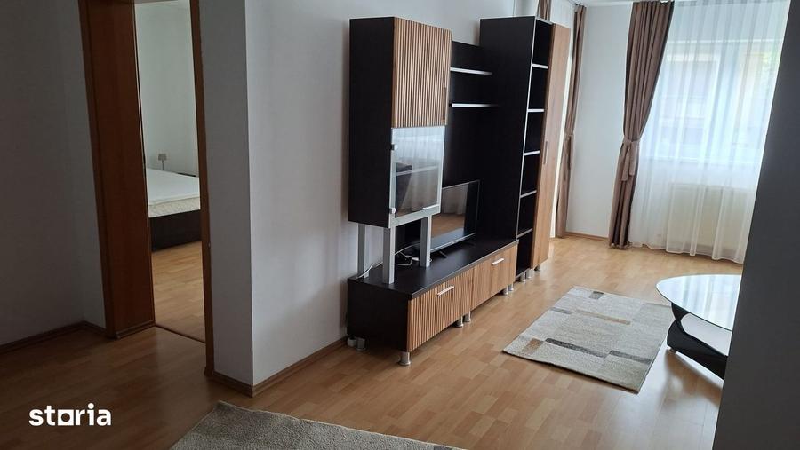 Apartament cu 2 camere, mobilat în Ștrand