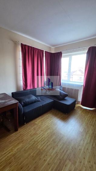 Casă individuală cu 2 camere cu Canalizare în Dâmbul Rotund