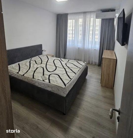 Apartament cu 3 camere în Tei