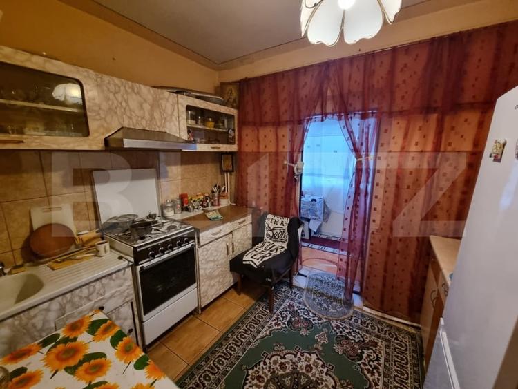 Apartament cu 2 camere decomandat în Tomești