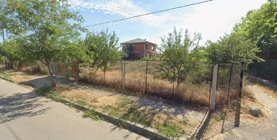 Teren de 1000 mp, în Central