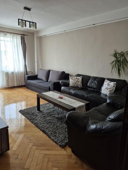 Apartament cu 2 camere decomandat în Sâncraiu de Mureș