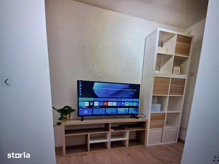 Garsonieră decomandată în Tei