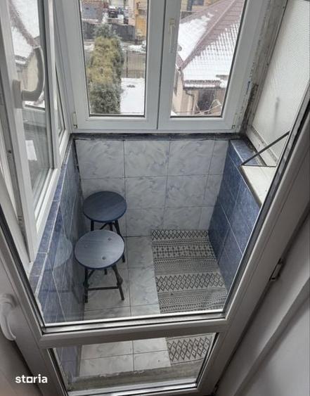 Garsonieră decomandată în Central