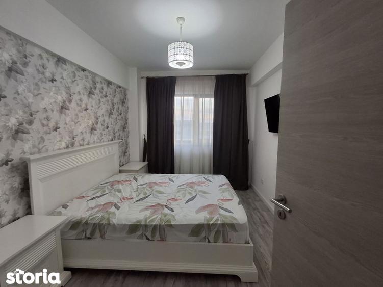 Apartament cu 3 camere, mobilat în Central