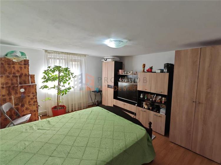 Casă individuală cu 3 camere cu Canalizare în Micro 3