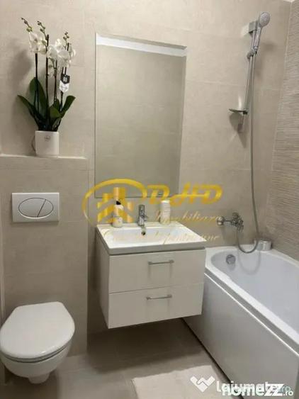 Apartament cu 3 camere decomandat, mobilat în Central