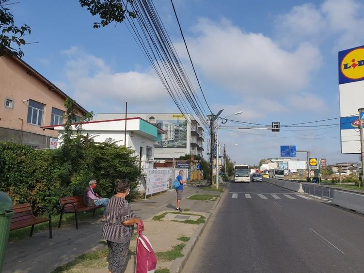 Spațiu comercial, de 350 mp, în Străulești