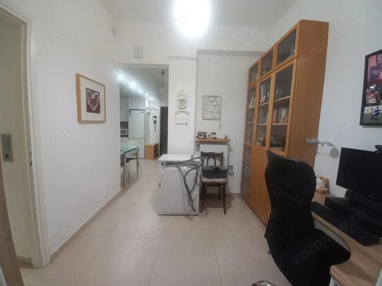 Apartament cu 2 camere decomandat în Panduri