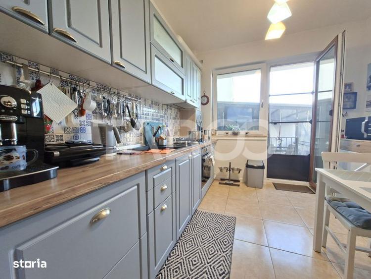 Apartament cu 3 camere decomandat, mobilat în Tineretului