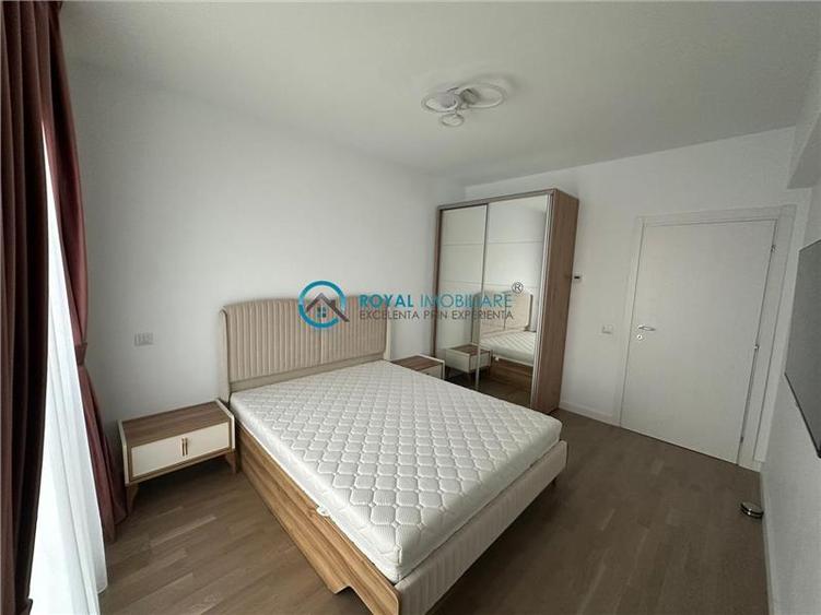 Apartament cu 3 camere decomandat, mobilat în Albert
