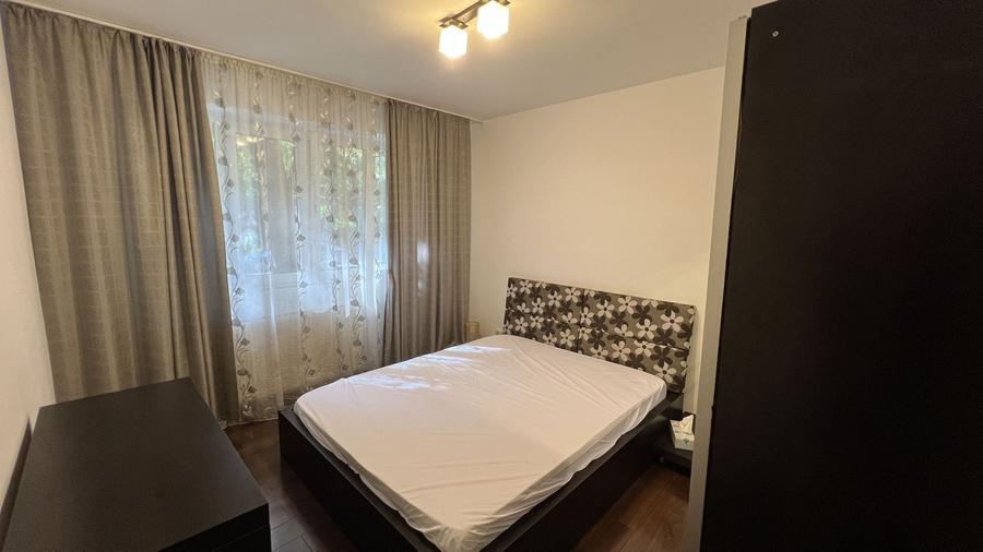 Apartament cu 2 camere semidecomandat, mobilat în Crângași