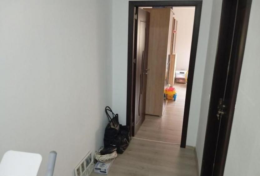 Apartament cu 2 camere decomandat în Central — fotografia 3