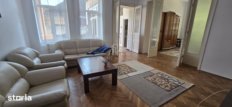 Casă cu 5 camere cu Teren 600 Mp în 7 Noiembrie