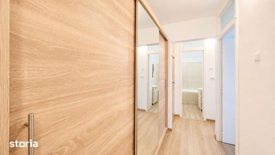 Apartament cu 3 camere decomandat, mobilat în Aviației