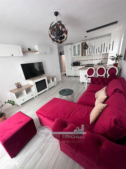 Apartament cu 3 camere decomandat în Păcurari
