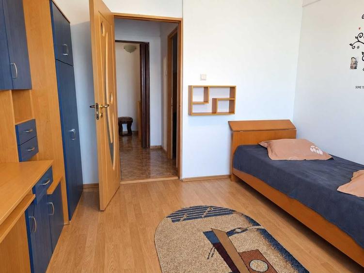 Apartament deosebit, 3 camere, bilateral, 75 mp in bloc solid, central, etaj 4, 165 000 - 6