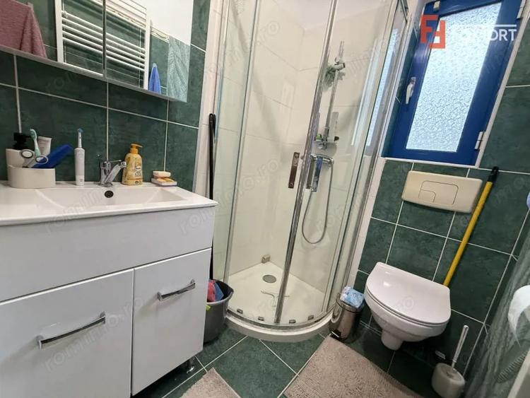 Apartament cu 2 camere semidecomandat, mobilat în Ronaț