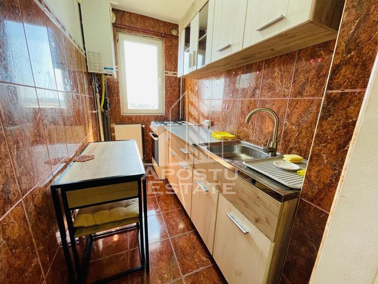 Apartament cu 3 camere decomandat în Fortuna