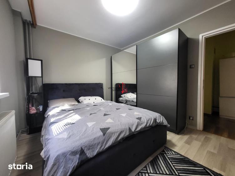 Apartament cu 3 camere decomandat în Titan