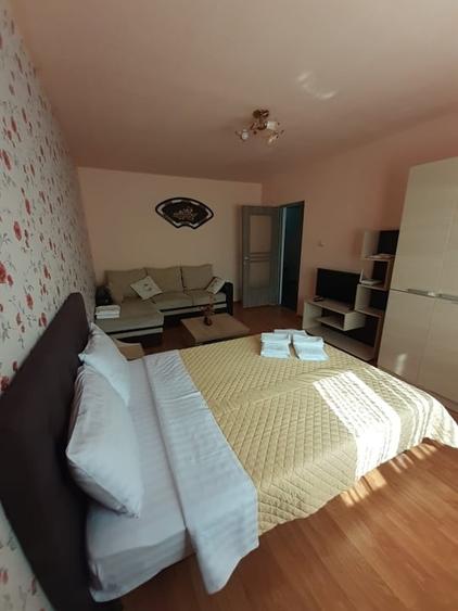 Apartament 2 camere, 51 mp, zona turistică - 2