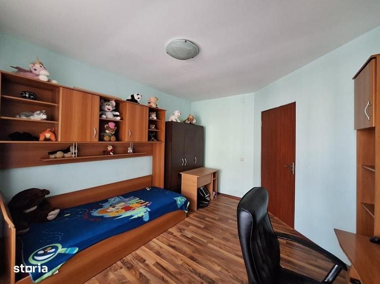 Apartament cu 2 camere decomandat în Florești