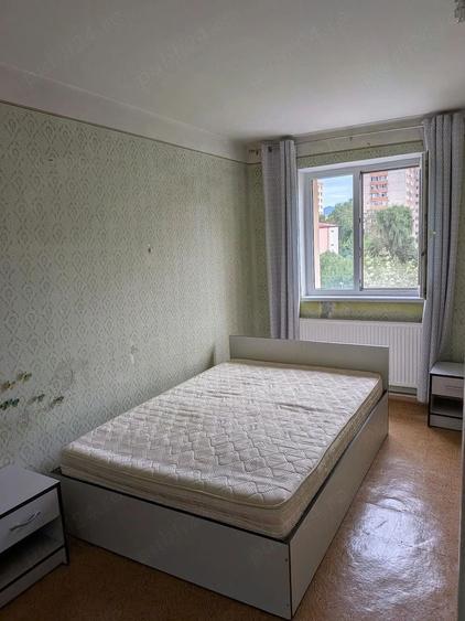 Apartament cu 2 camere decomandat în Astra