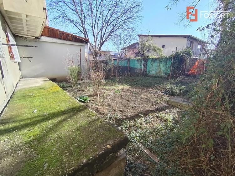 Apartament cu 3 camere, mobilat în Vlădeasa