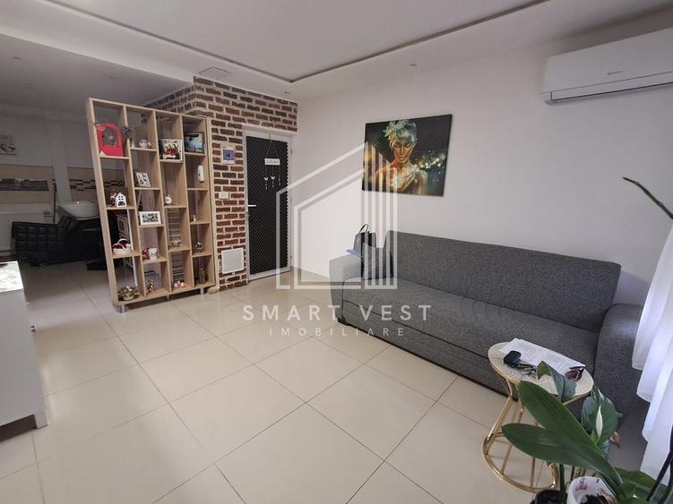 Apartament cu 2 camere semidecomandat, mobilat în Central