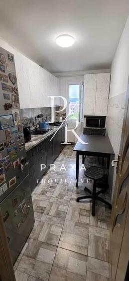 Apartament cu 2 camere decomandat, mobilat în Florești