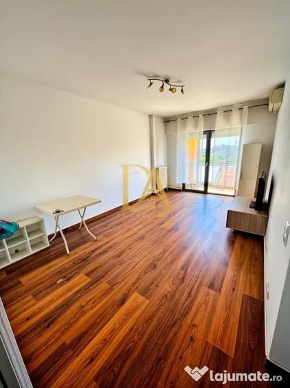 Apartament cu 2 camere decomandat în Doamna Ghica
