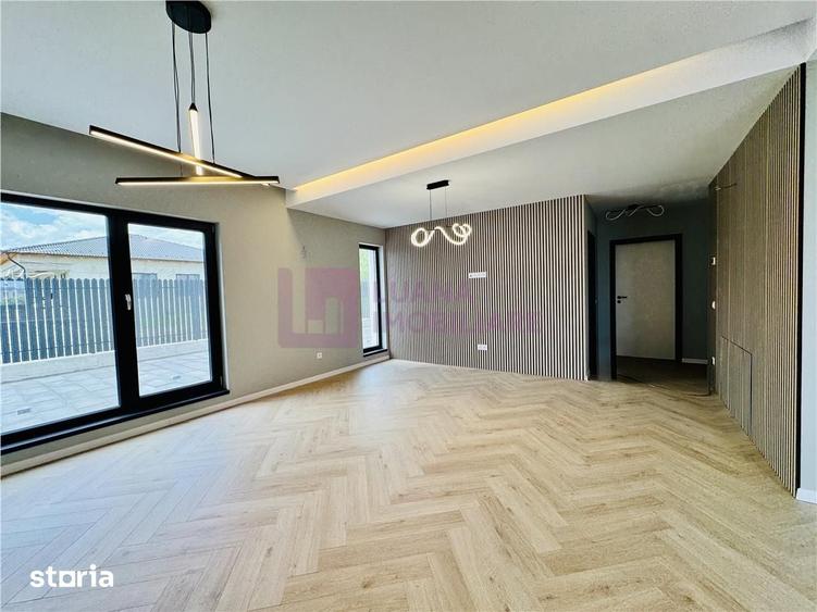Apartament cu 4 camere în Central