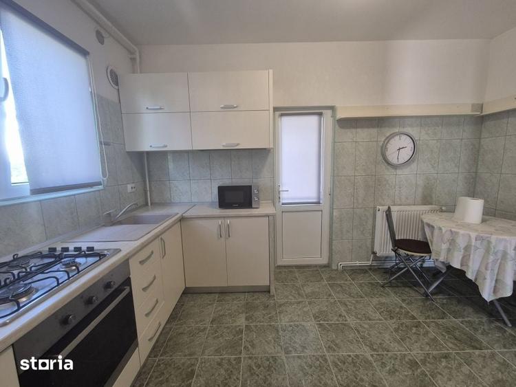 Casă cu 4 camere cu Teren 400 Mp în Craiovei