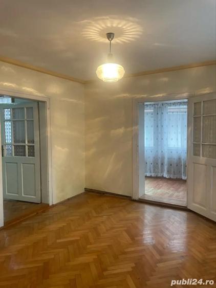 Vand casa caramida , zona linistita , str. Rodnei - 4