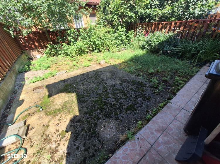 Casă cu 3 camere în Florești