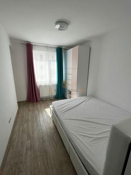 Apartament cu 3 camere decomandat, mobilat în Berceni