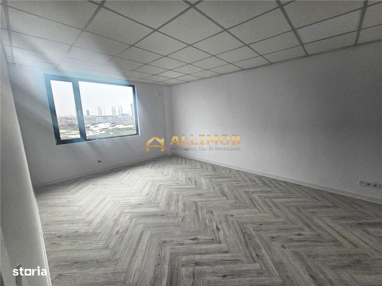 Spațiu comercial, de 598 mp, în Bărcănești