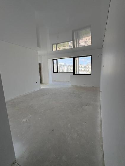 Apartament cu 2 camere decomandat în Nord — fotografia 3