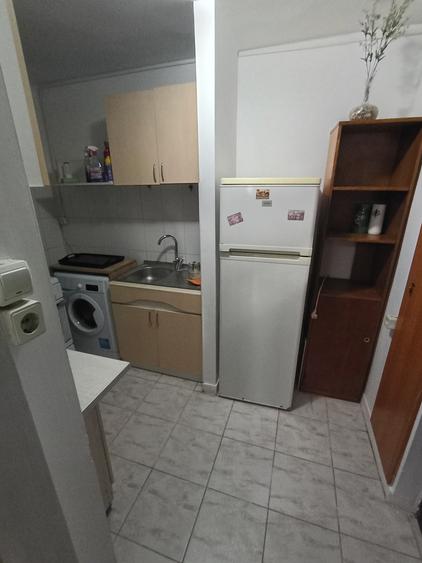 Apartament cu 2 camere semidecomandat în Tomis Nord