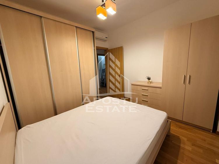 Apartament cu 3 camere decomandat, mobilat în Dumbrăvița